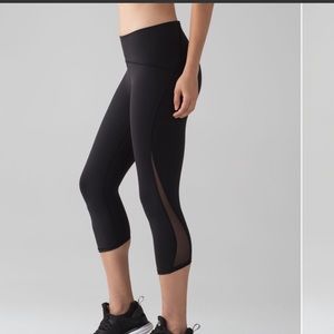 Lululemon Train Times Crop (17") - size 10 black